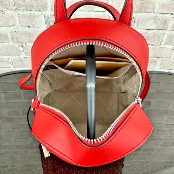 MICHAEL KORS JAYCEE LEATHER XS BACKPACK SHOULDER BAG $398 Bright Red - Picture 4 of 7